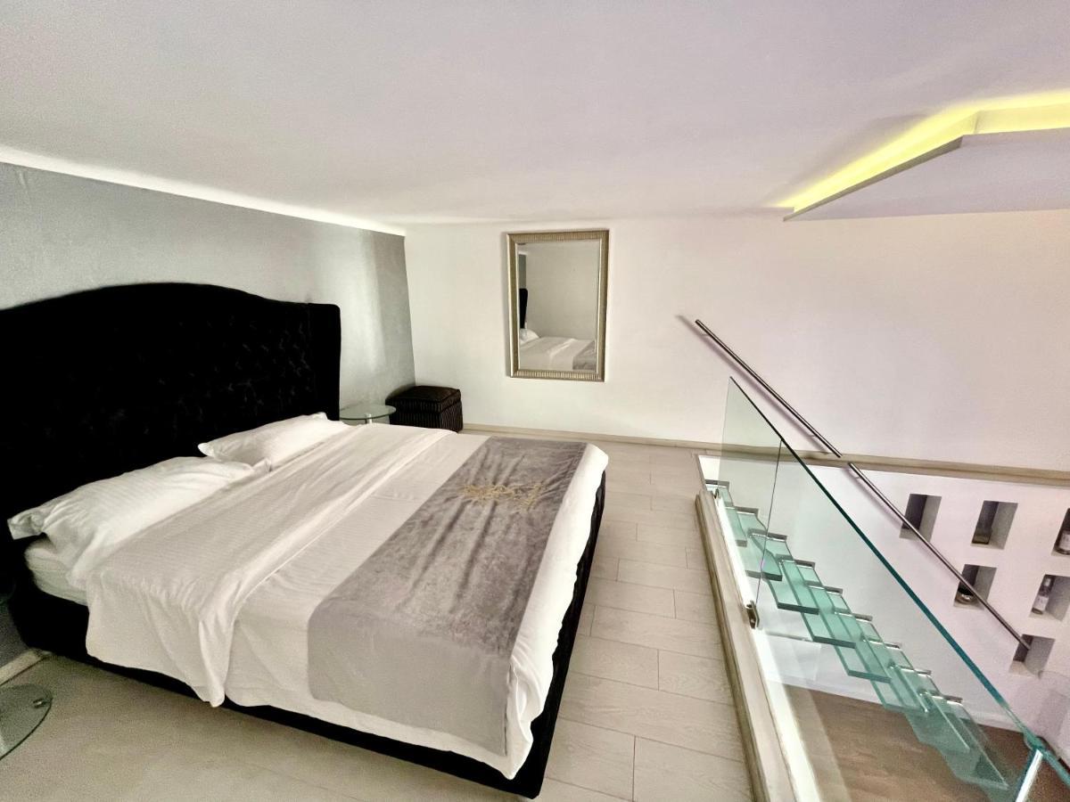 Enzo Capo Jacuzzi Andrassy Lejlighed Budapest Eksteriør billede