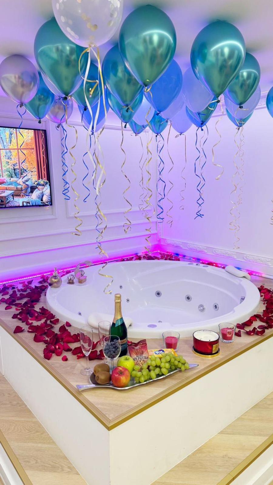 Enzo Capo Jacuzzi Andrassy Lejlighed Budapest Eksteriør billede